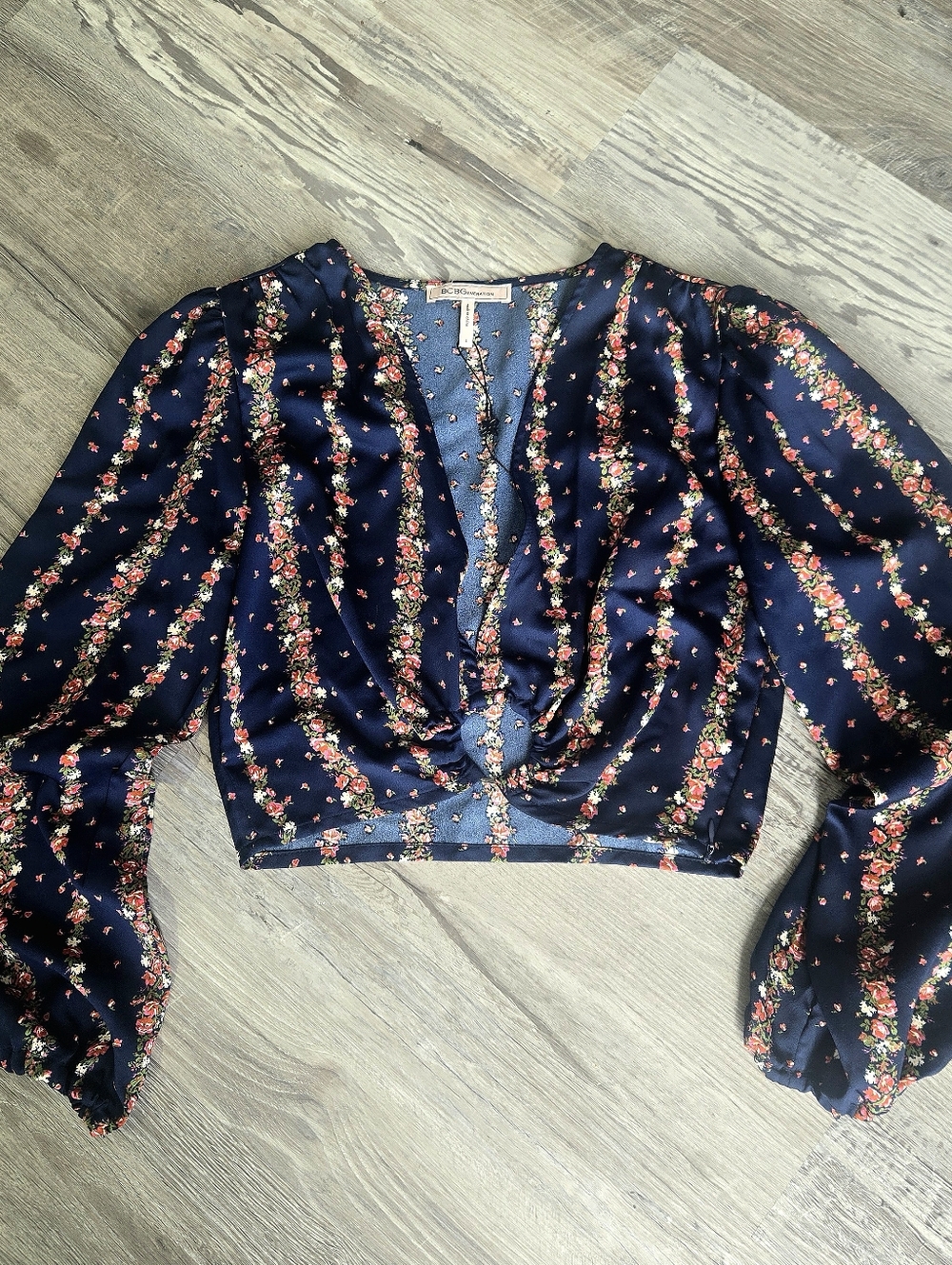 BCBGeneration Navy Floral Stripe Deep V L/S Top NWOT